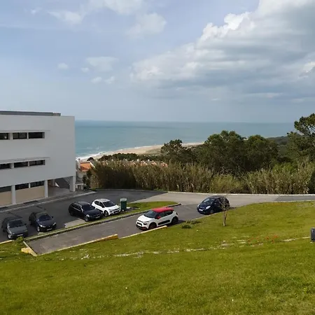 A Casinha Do Joao * Алкобаса